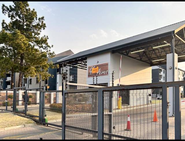 2 BEDROOM APARTMENT FOR SALE IN GLEN AUSTIN